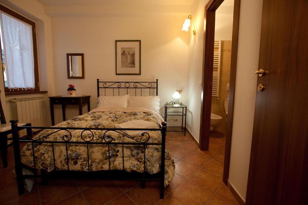 Il Vecchio Noce Hotel Brugnato Room photo
