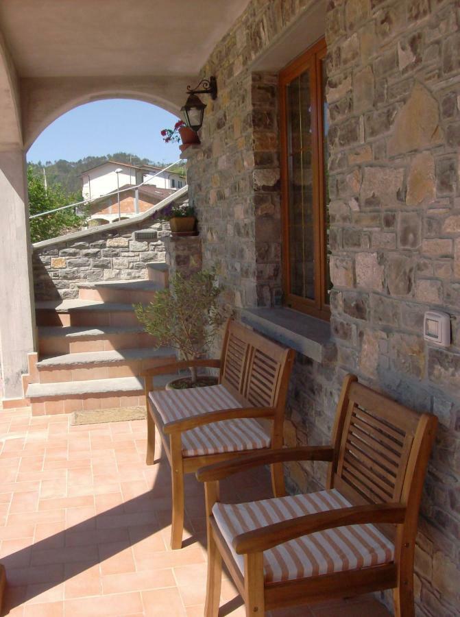 Il Vecchio Noce Hotel Brugnato Exterior photo