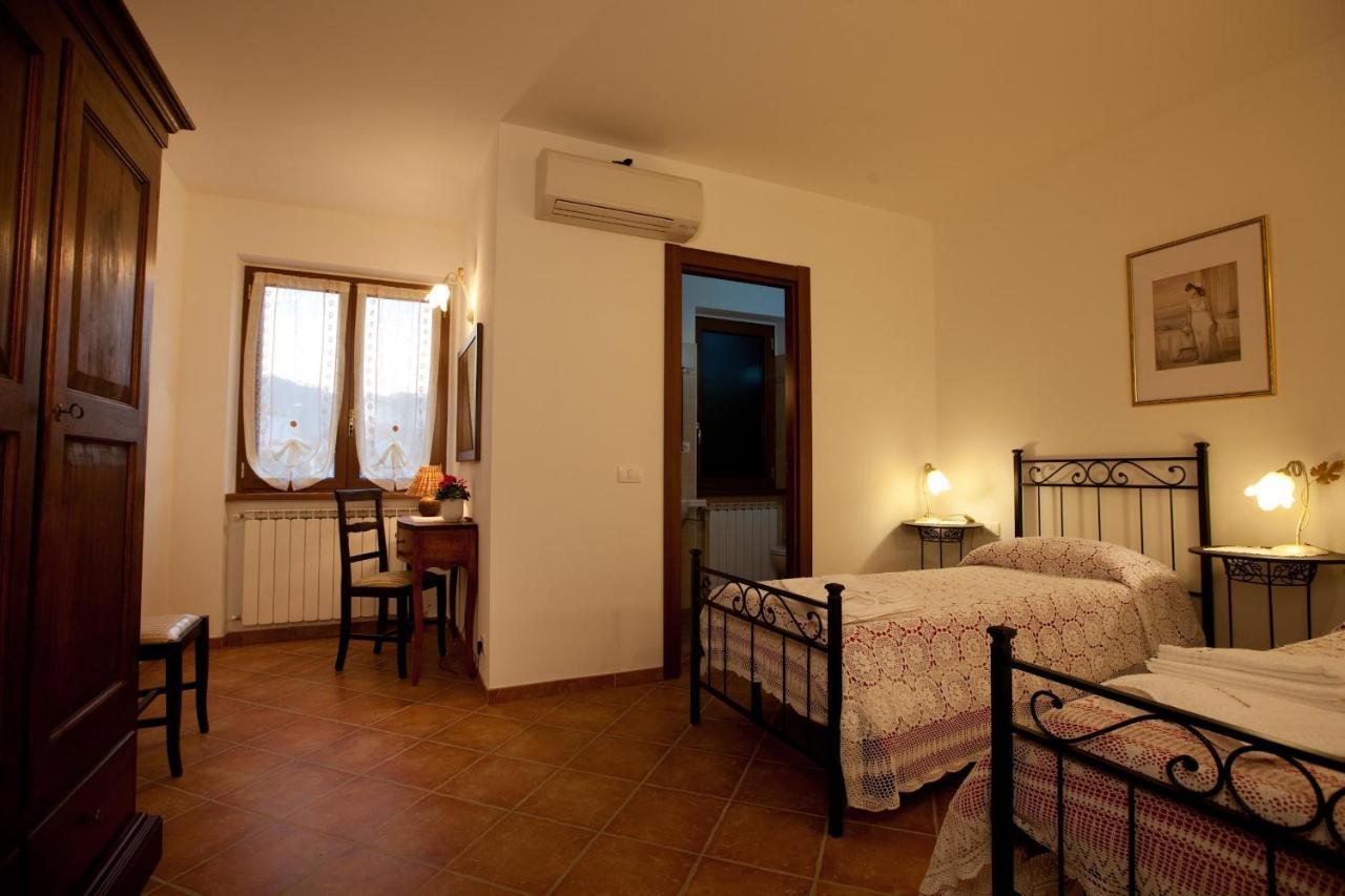 Il Vecchio Noce Hotel Brugnato Exterior photo